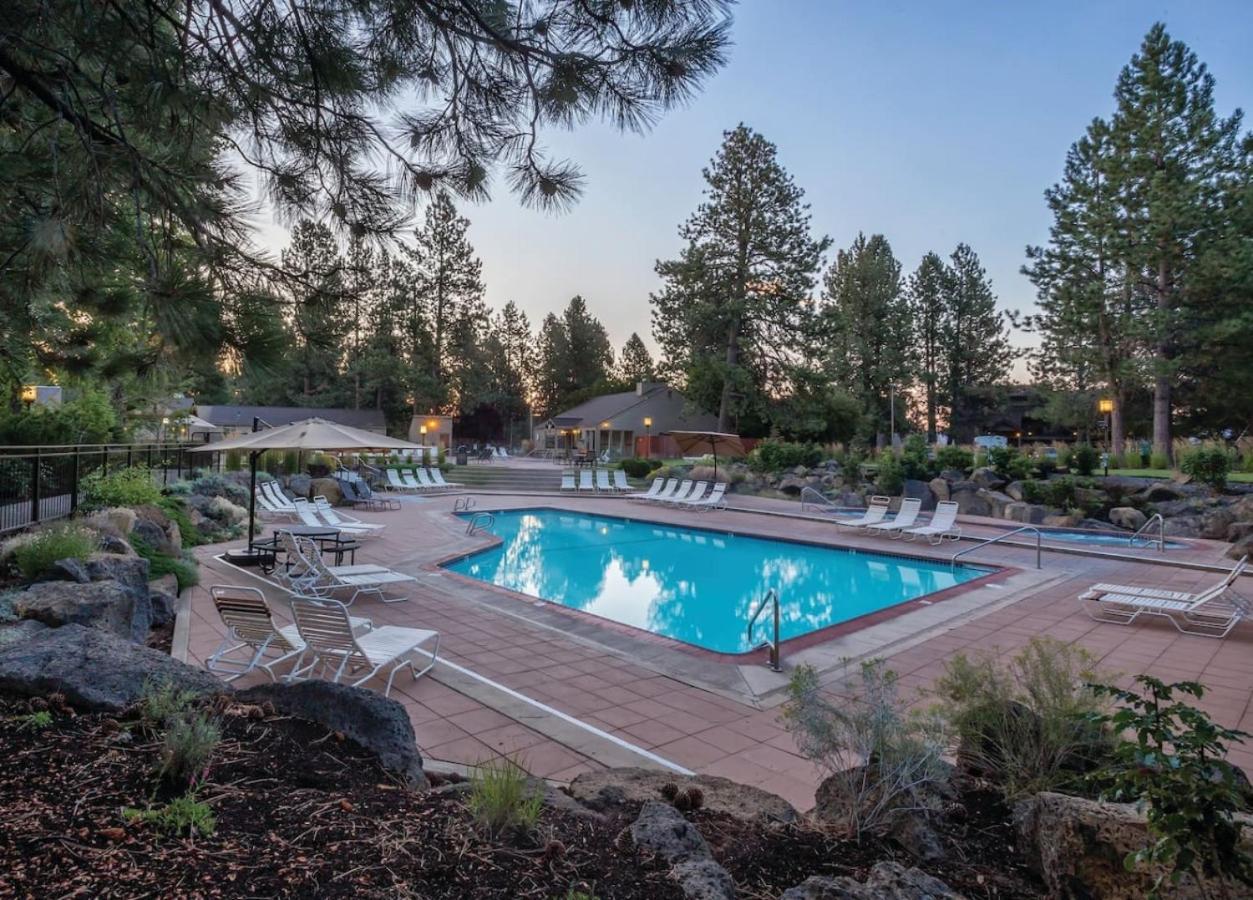 Worldmark Bend Seventh Mountain Resort - St Sleeps מראה חיצוני תמונה